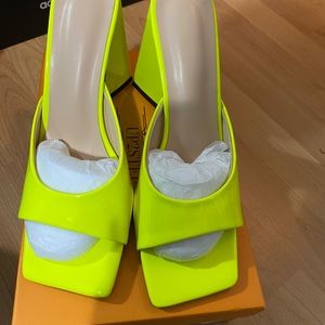 Neon block heel slippers size 39 or 8 1/2